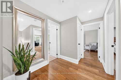 385 Rosslyn Drive, Burlington, ON 