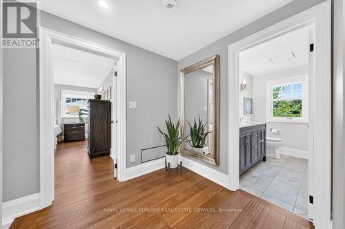 385 Rosslyn Drive, Burlington, ON 