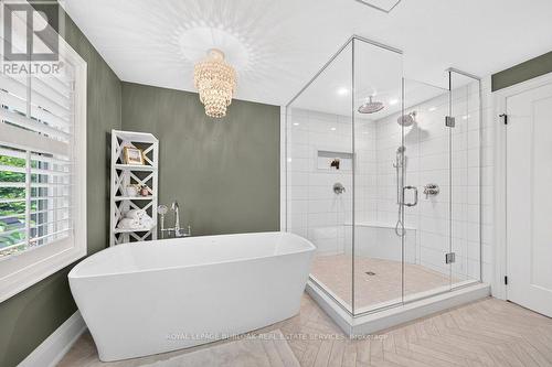 385 Rosslyn Drive, Burlington, ON 