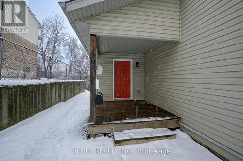 2 - 20 PULESTON STREET , Brantford, Ontario N3S 6P2 2