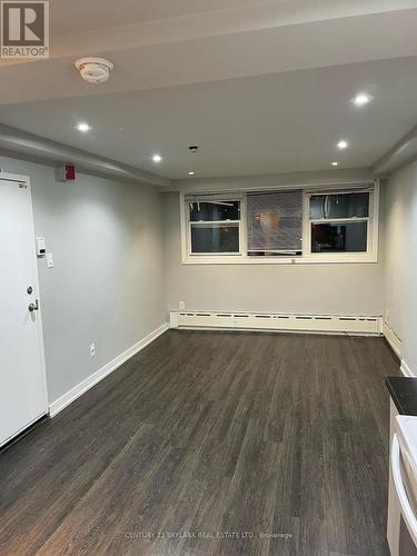 LOWER - 78 CAVELL AVENUE , Toronto, Ontario M8V 1P2 4