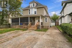 132 HELLEMS AVENUE Welland (Welland Downtown), ON L3B 3B3