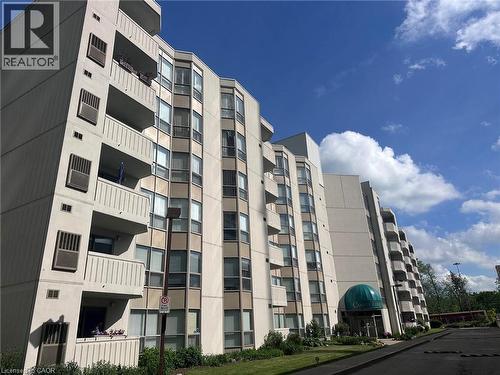 3267 KING Street E Unit# 105  Kitchener, ON N2A 4A4