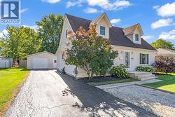 200 Centre STREET Essex, ON N8M 1R2