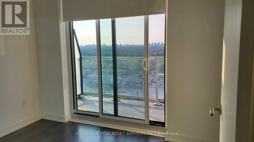 2206 - 50 O'NEILL ROAD , Toronto, Ontario M3C 0R1 5