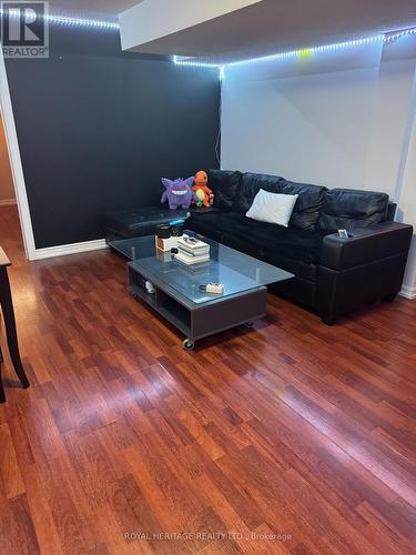 BSMT - 586 CREEKVIEW CIRCLE , Pickering, Ontario L1W 3E4 2