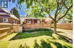 208 ARNOLD Street  Kitchener, ON N2H 6E7