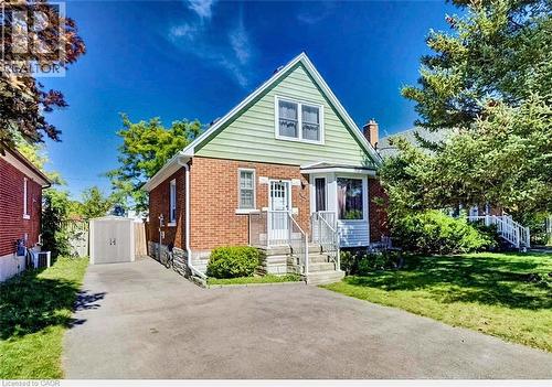 208 ARNOLD Street  Kitchener, ON N2H 6E7