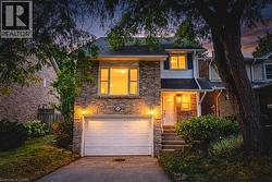 3453 HANNIBAL Road  Burlington, ON L7M 1Z5