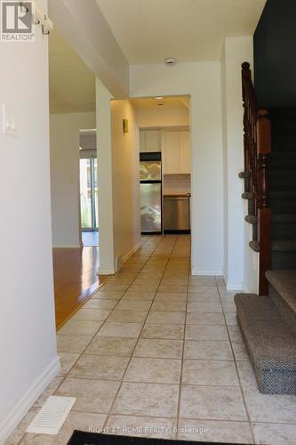 MAIN FLOOR - 32 VINTAGE CRESCENT , St. Catharines, Ontario L2S 3C3 3