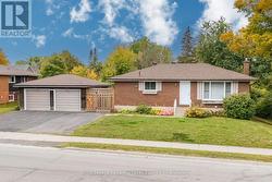 115 VICTORIA AVENUE N  Kawartha Lakes (Lindsay), ON K9V 4G9