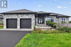 1810 CEDARLAKES WAY  Ottawa, ON K4P 0E3