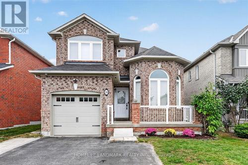 14 FLOREE STREET  Whitby, ON L1R 3B2