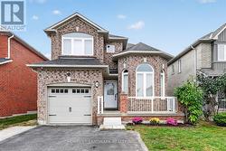 14 FLOREE STREET  Whitby, ON L1R 3B2