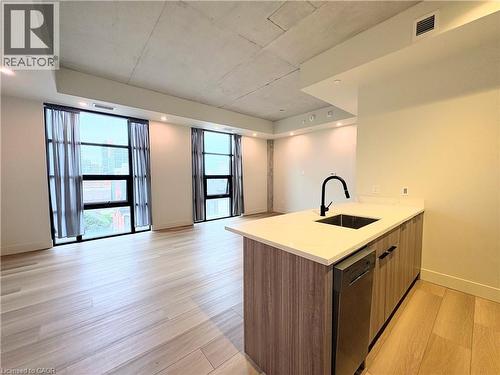 24 AUGUSTA Street Unit# 302 , Hamilton, Ontario L8N 0B7 5