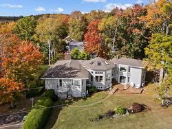 203 Ferry Road Cornwall, PE C0A 1H4