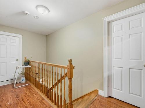 18 Stone Gate Drive, Halifax, NS 
