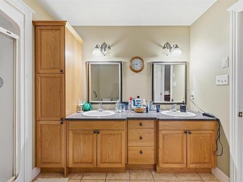18 Stone Gate Drive, Halifax, NS 