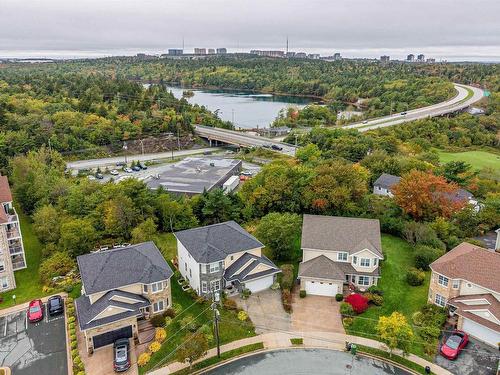 18 Stone Gate Drive, Halifax, NS 