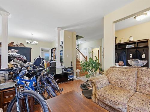 18 Stone Gate Drive, Halifax, NS 