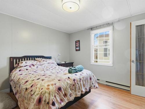 32 Earleton Avenue, Dartmouth, NS 