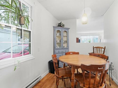 32 Earleton Avenue, Dartmouth, NS 