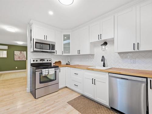 15 Micmac Drive, Dartmouth, NS 