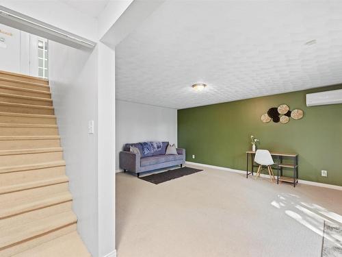 15 Micmac Drive, Dartmouth, NS 