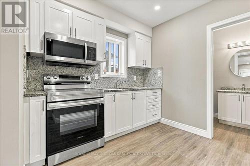 UPPER - 17 EBY STREET S , Kitchener, Ontario N2G 3K6 5