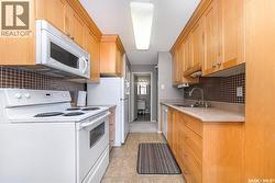 109 111 Wedge ROAD  Saskatoon, SK S7L 6S8