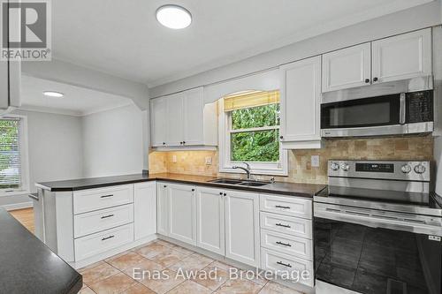 23 MEADOWLANDS DRIVE W , Ottawa, Ontario K2G 2R3 4