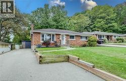 25 CULHAM Drive  Cambridge, ON N1S 2G7