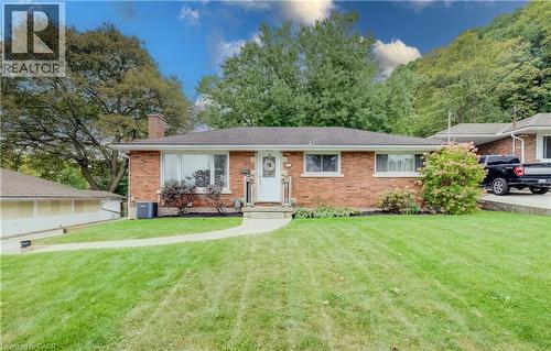 25 Culham Drive, Cambridge, ON 