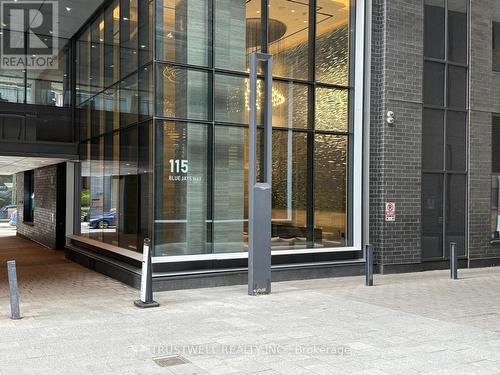 3512 - 115 BLUE JAYS WAY , Toronto, Ontario M5V 3T3 2