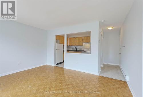 BACK - 2875 BLOOR STREET W , Toronto, Ontario M8X 1B3 2