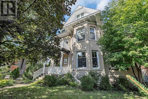 35 Wilton Crescent, Ottawa, ON 