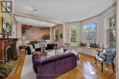 35 Wilton Crescent, Ottawa, ON 