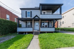341  - 345 Rue Cowie Granby, QC J2G 3V8