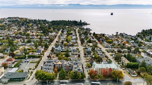 #314-1315 Esquimalt Rd  Esquimalt, BC V9A 3P5