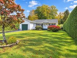 743 Waasis RD  Oromocto, NB E2V 2N4
