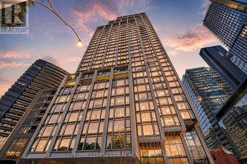3101 - 1315 BAY STREET , Toronto, Ontario M5R 0B3 2