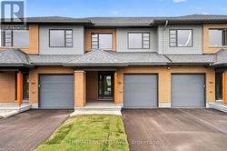 386 WALDEN DRIVE  Ottawa, ON K2K 0M9