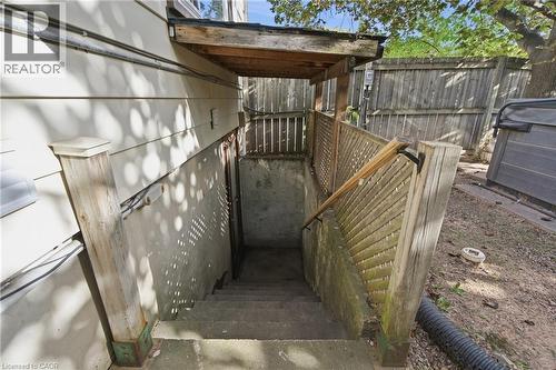 264 Britannia Avenue, Hamilton, ON 
