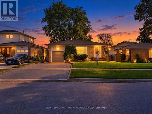 789 HILLCREST ROAD  Pickering, ON L1W 2P5