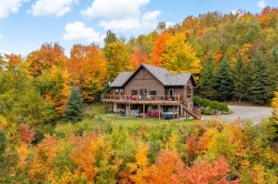 108 Allée du 5e  Mont-Blanc, QC J0T 2G0