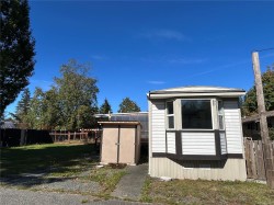 #11-1630 Croation Rd  Campbell River, BC V9W 3T5