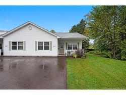 29 Maple Trail LANE Riverview, NB E1B 5K4
