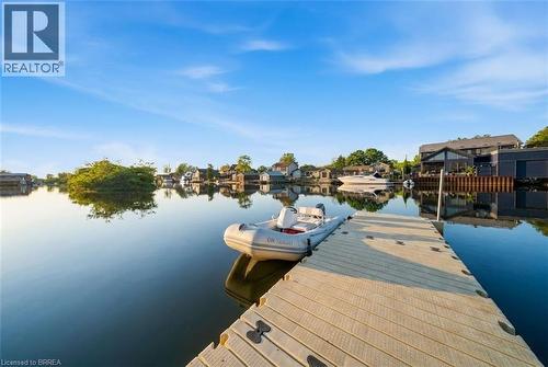 10 Reserve Street, Turkey Point, ON 