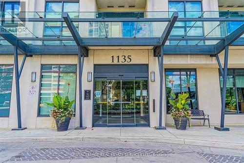 502 - 1135 ROYAL YORK ROAD , Toronto, Ontario M9A 0C3 2