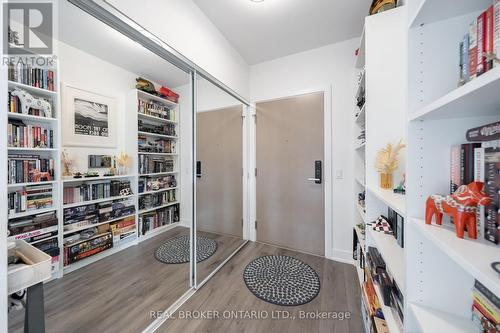2108 - 575 BLOOR STREET E , Toronto, Ontario M4W 0B2 2